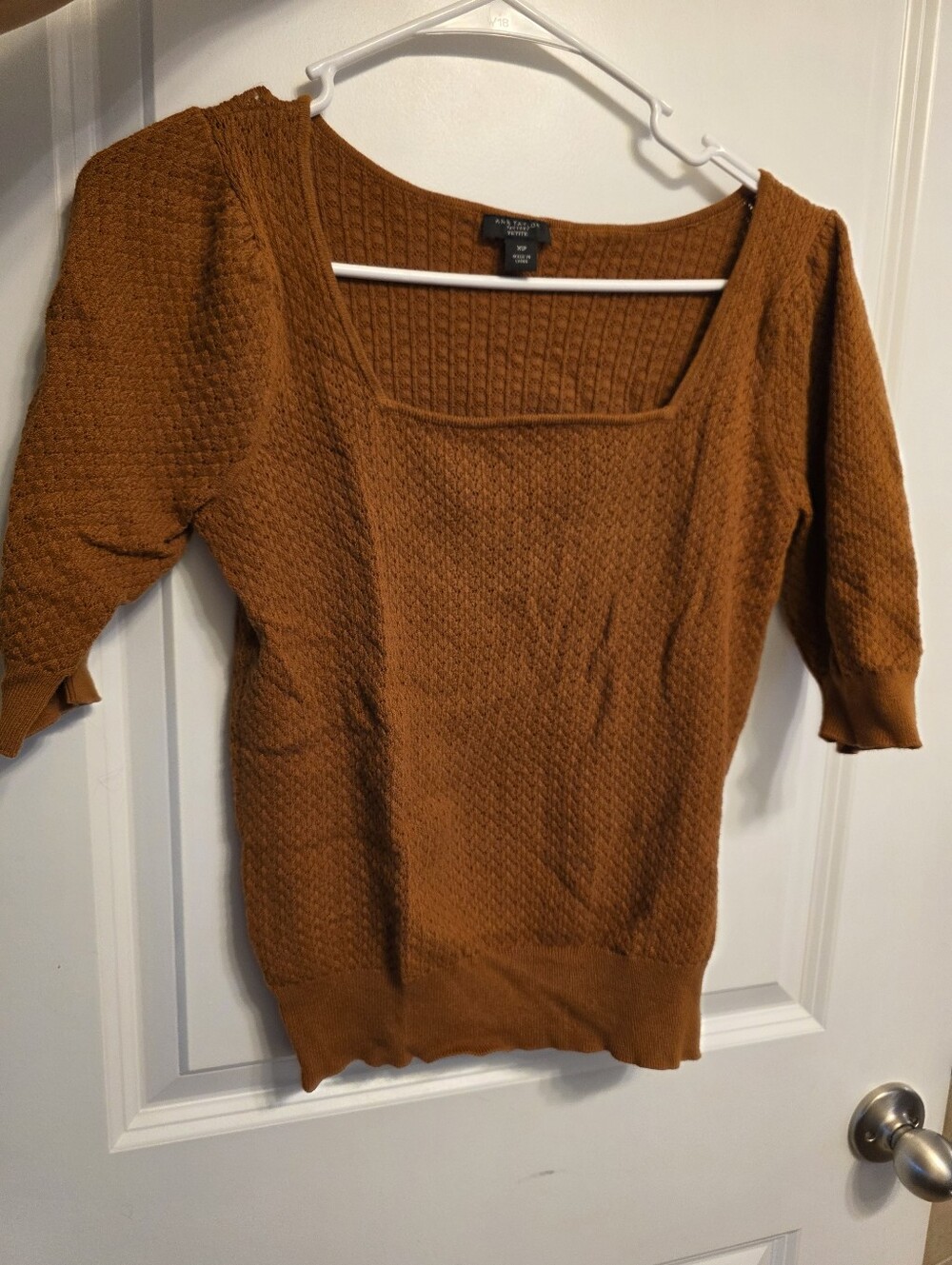 Ann Taylor Knited Top